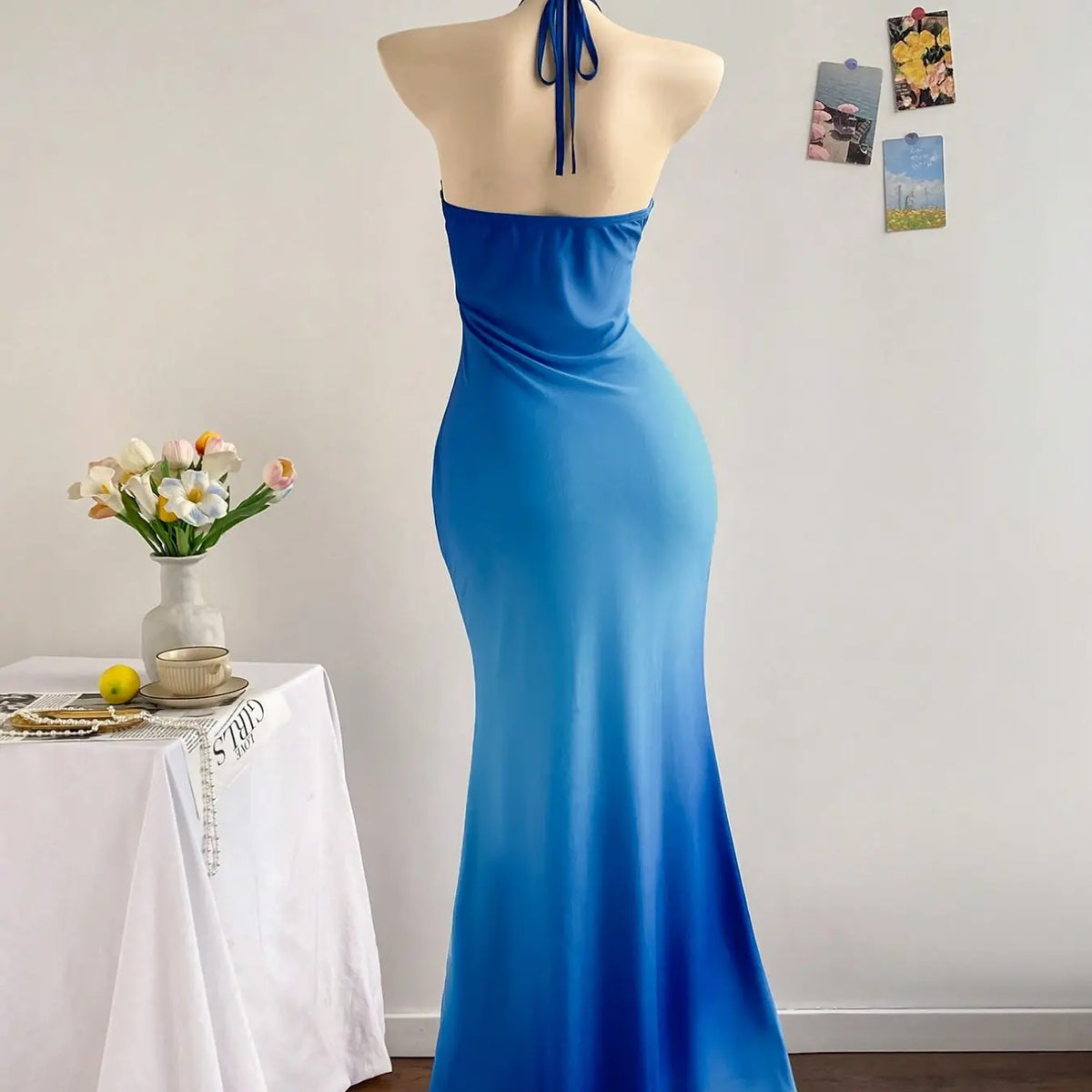 Ladies' blue gradient mesh hanging neck fish tail long dress, strapless design, vintage Y2K Chic chiffon dress, wrapped buttocks long dress, metal flower decoration - front ribbon, suitable for spring, summer, beach, party