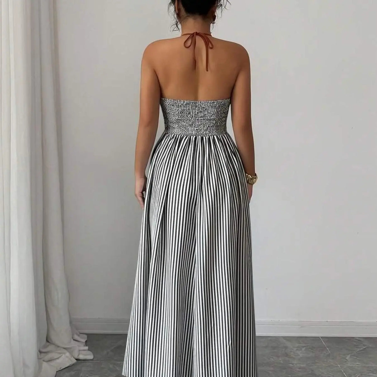 Women's Striped Deep V Neck Backless Sleeveless Maxi Dress, Striped Pattern Dress, Date Night Dresses, Womenswear, Sexy Vacation Chic Style, Elegant Summer Fashion, Perfect for Parties and Casual Wear
