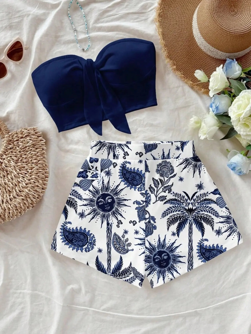Women's Two-Piece Casual Vacation Tie Front Crop Top and Print Shorts Set, Summer Beach Wear, Beach Outfits Set, Daily Festival Clothing
