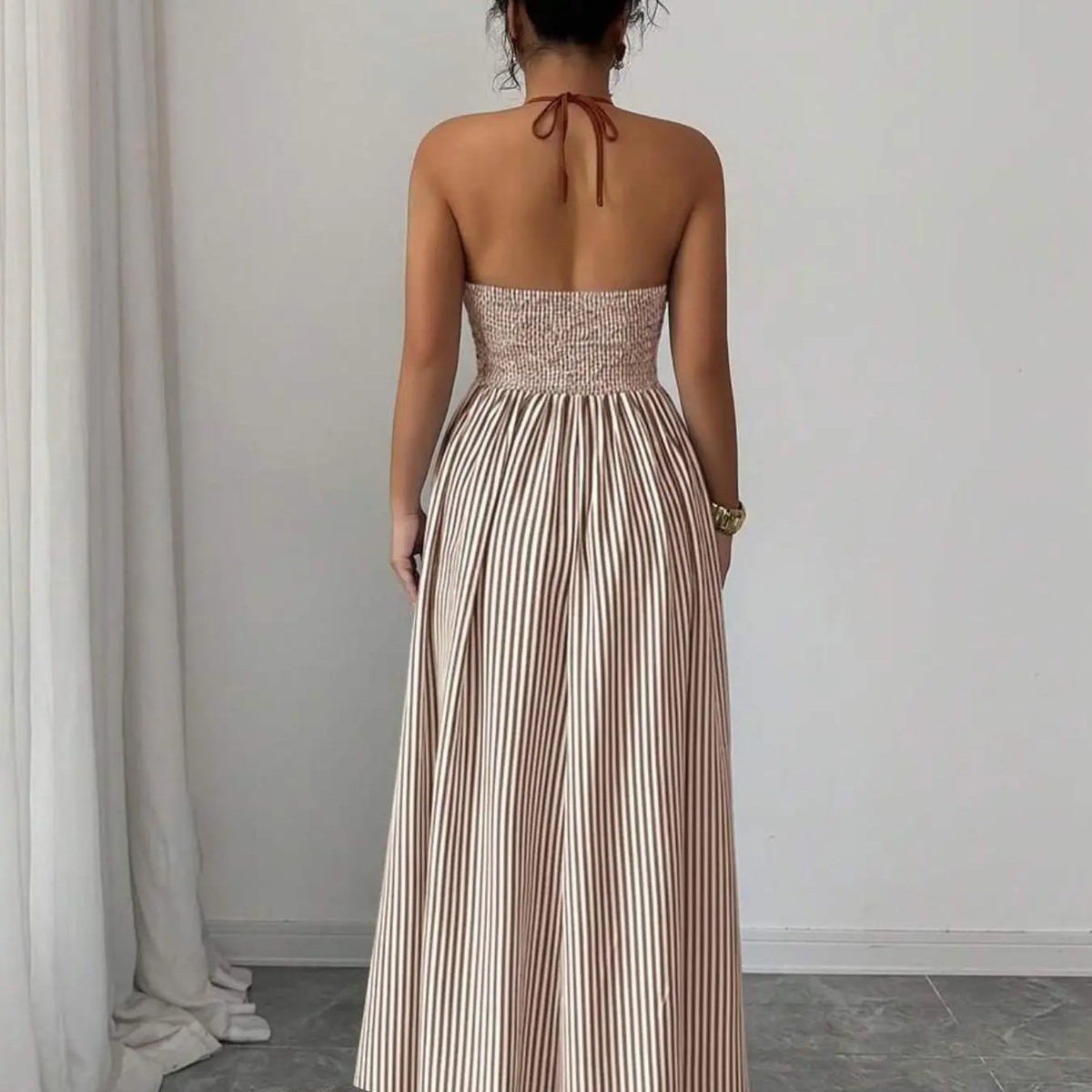Women's Striped Deep V Neck Backless Sleeveless Maxi Dress, Striped Pattern Dress, Date Night Dresses, Womenswear, Sexy Vacation Chic Style, Elegant Summer Fashion, Perfect for Parties and Casual Wear