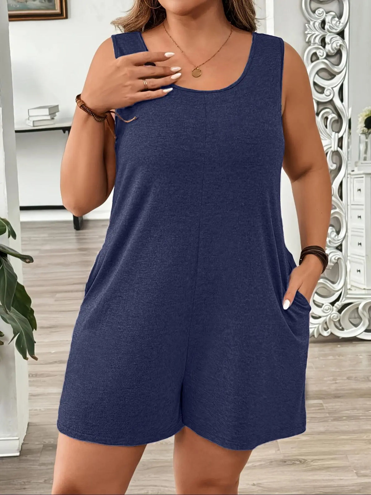 Plus Size Solid Color Sleeveless Fitted Romper, Elegant Casual Romper, Casual Comfy Romper for Summer, Casual Summer Jumpsuits, Women's Plus Clothing for Daily Wear, Basic, Casual Sleeveless Overalls, Womenswear