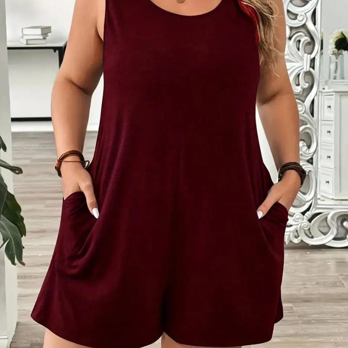 Plus Size Solid Color Sleeveless Fitted Romper, Elegant Casual Romper, Casual Comfy Romper for Summer, Casual Summer Jumpsuits, Women's Plus Clothing for Daily Wear, Basic, Casual Sleeveless Overalls, Womenswear