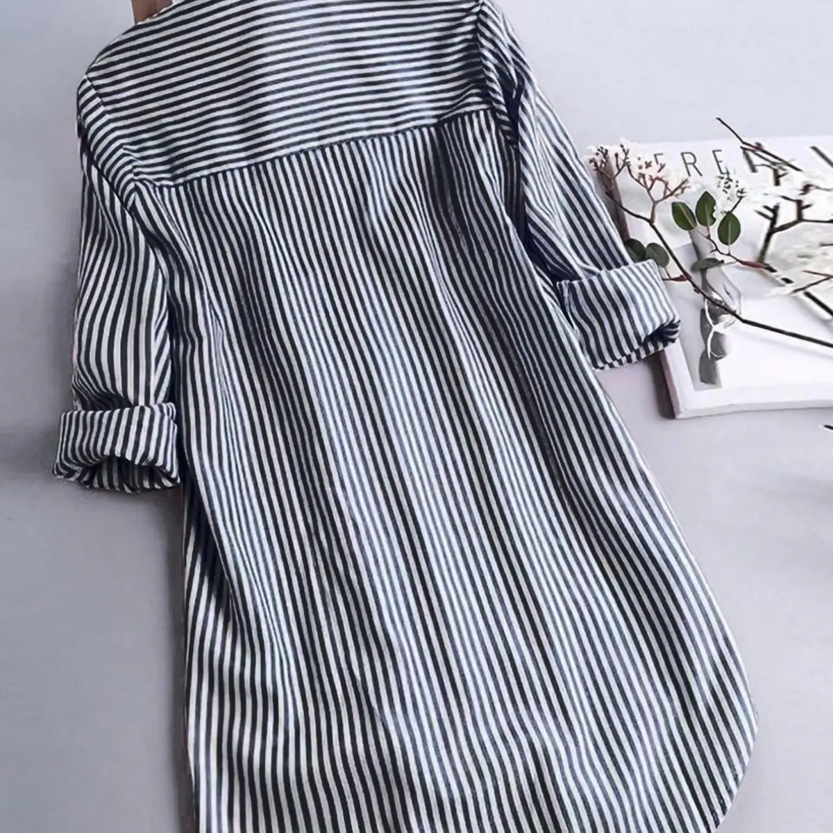 Spring & Summer Women's Striped Long Sleeve Shirt, Casual Versatile Commute Medium-Length Blouse with Buttons, Fashionable Daily Wear Top, Button Front Top