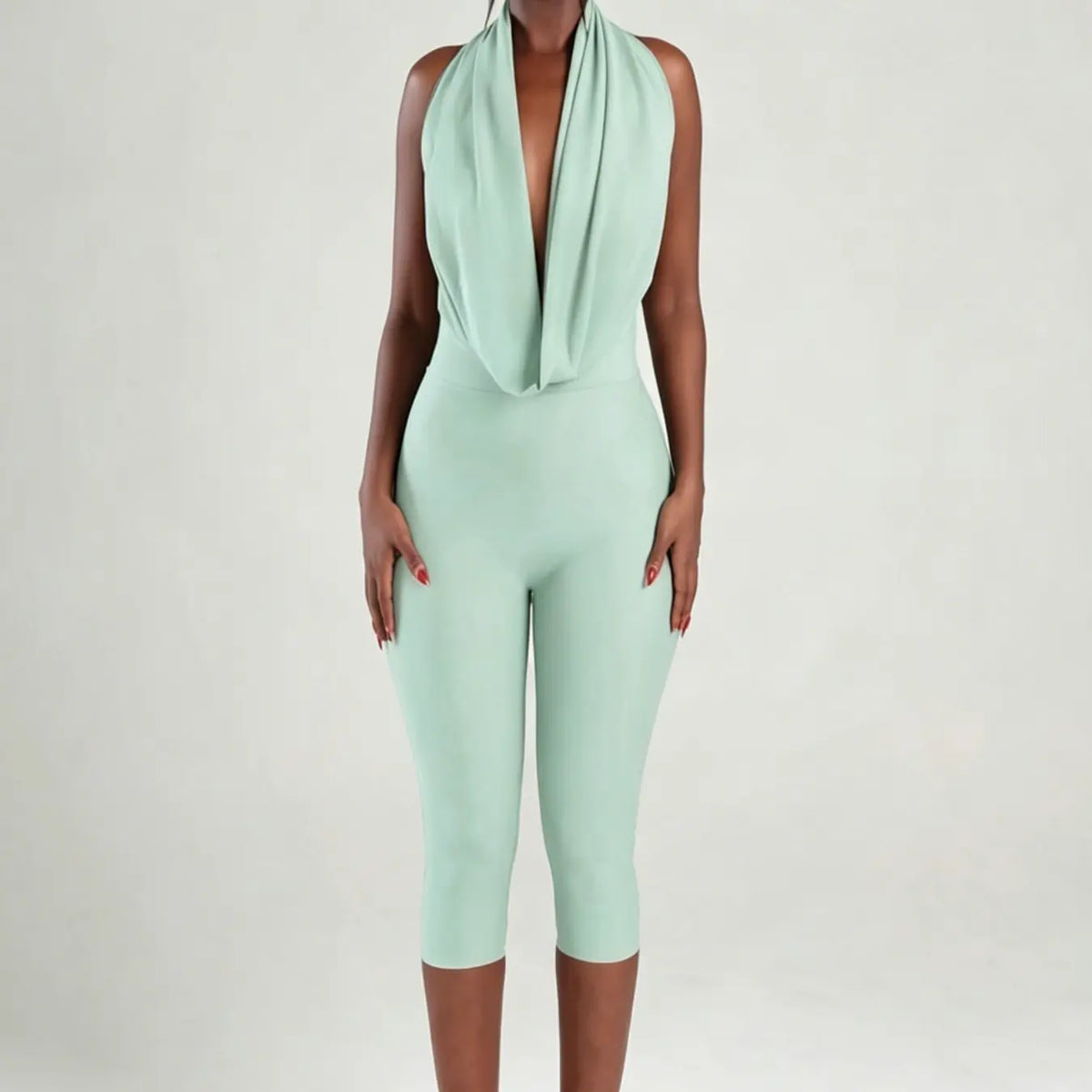 Women's Sexy Backless Sleeveless Bodycon Fit Jumpsuit, Simple Design, Casual Daily Wear, Fashionable and Stylish, Ideal for Everyday, Backless Fitted Jumpsuit