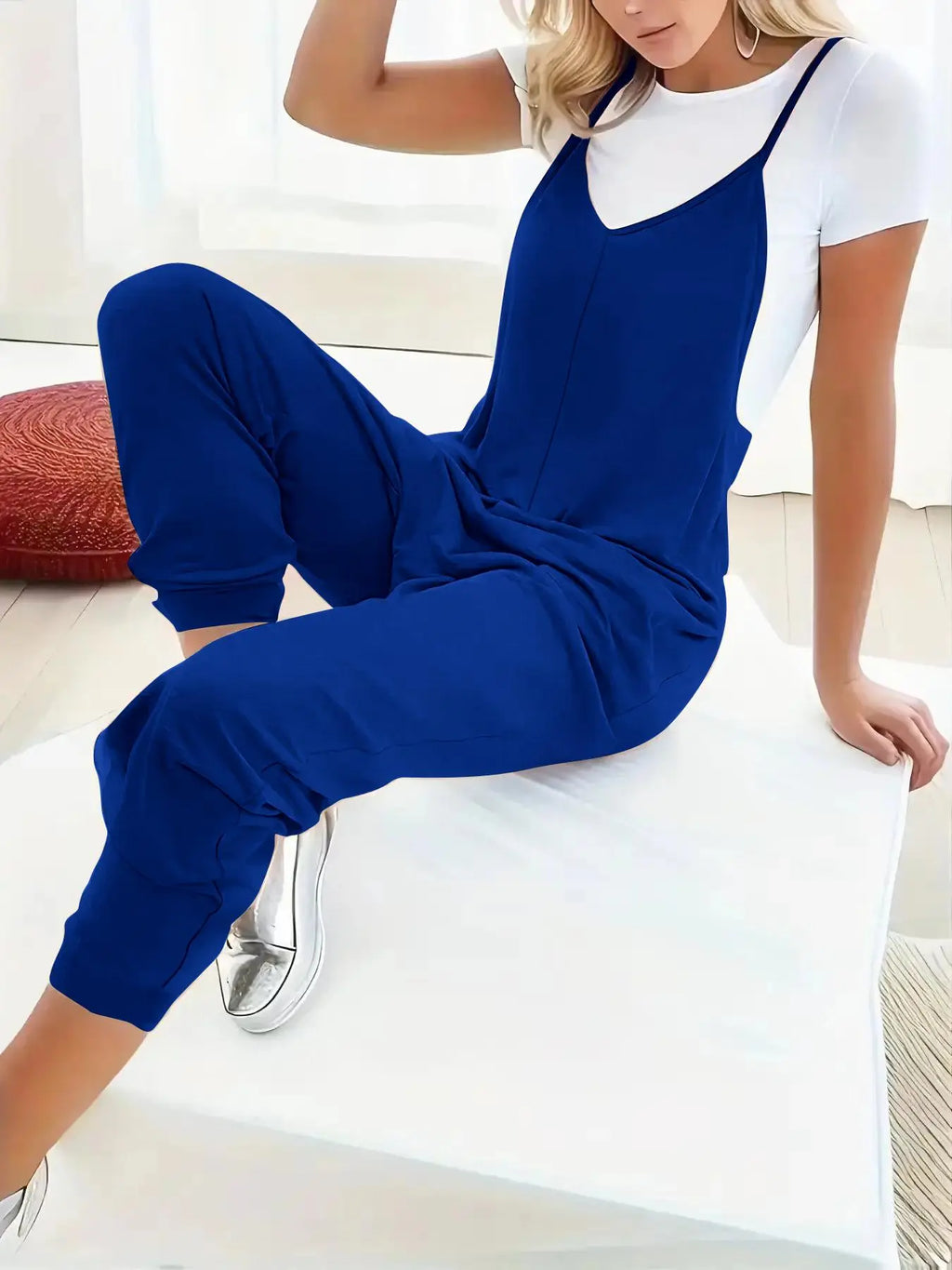 Women's Plain Pocket V Neck Baggy Fit Overalls Jumpsuit without Tee, Casual Sleeveless Spaghetti Strap Cami Overalls Jumpsuit with Medium Stretch for Summer Daily Wear, Ladies Clothes for All Seasons, Casual Fashion Jumpsuit