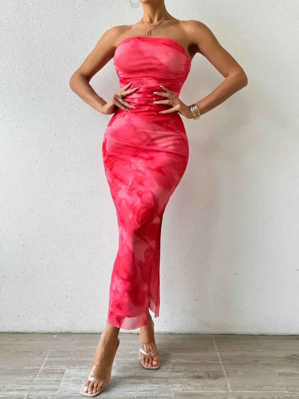 LovelyWholesale, Mother's Day Under $10, Women's All Over Print Ruched Backless, Strapless, Sleeveless Split Thigh Bodycon Fit Tube Dress, Sundress Maxi Dress, Elegant Fashion Dress, for Spring And Summer, Beach Holiday Elegance, Backless Fitted Dress