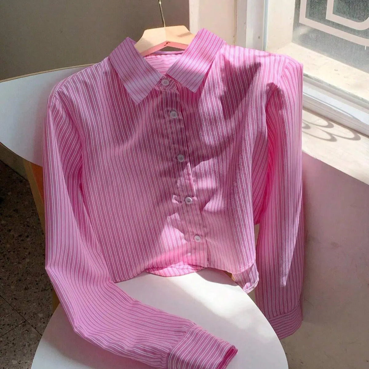 Women's Striped Print Shirt Blouse, Casual Long Sleeve Collared Top for Daily Wear, Casual Daily Tops, Ladies Clothes for All Seasons, Knot Button
