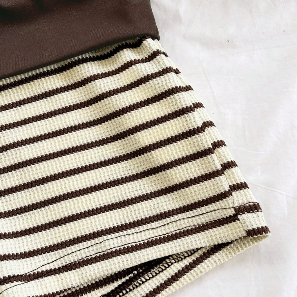 2026 Summer Women's New 2-Piece Set European Style High-Waisted Stripe Pleated Skirt, Slimming Halter Top with Metal Buckle, Chic and Versatile Outfit Set