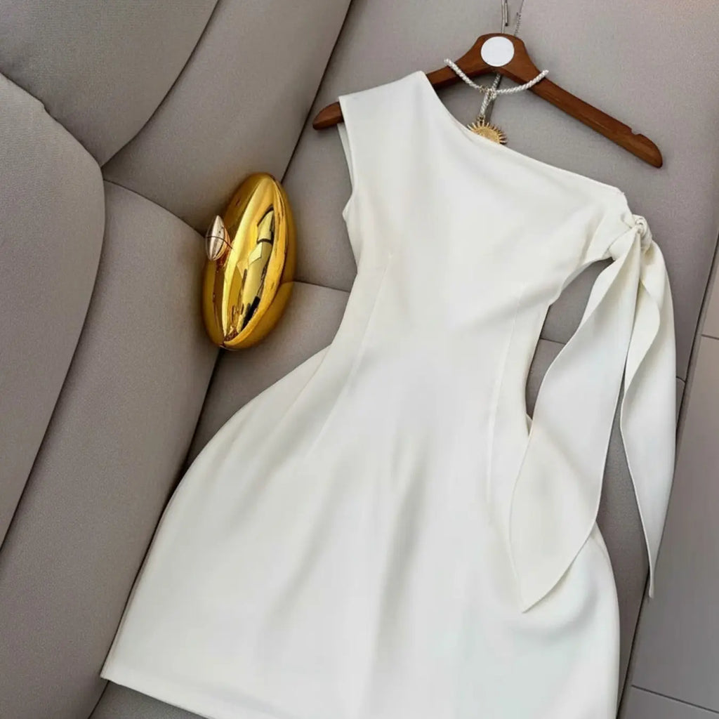 Women's Chic One-Shoulder Knitted Dress with Long Draped Shoulder Ribbon Tie, Slim-Fit Short Evening Cocktail Dress for Dates, Parties and Formal Occasions, Womenswear