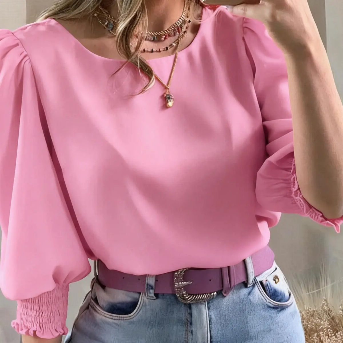 Women's Elegant Casual Chic Shirt with Gathered Cuffs, Boho Loose Blouse, Fashionable Blouse for Daily Wear, Stylish Ladies' Top for Comfort and Style