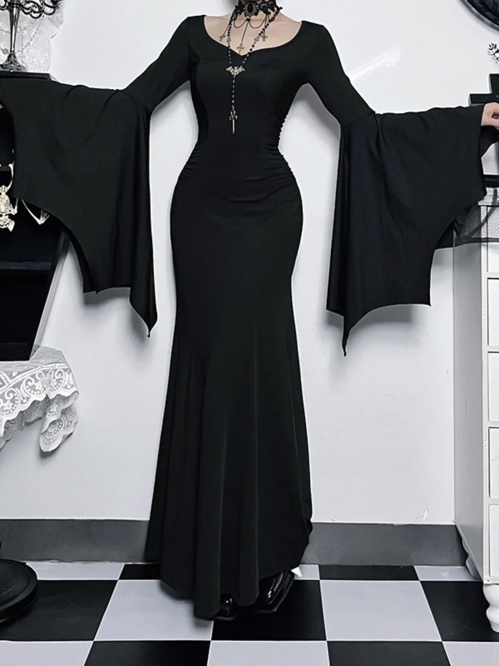 Women's Solid Color Ruched Mermaid Maxi Bodycon Fitted Dress, Chic Elegant Formal Sweetheart Neck Batwing Long Sleeve Evening Party Gown, Fall & Winter Clothes, Womenswear